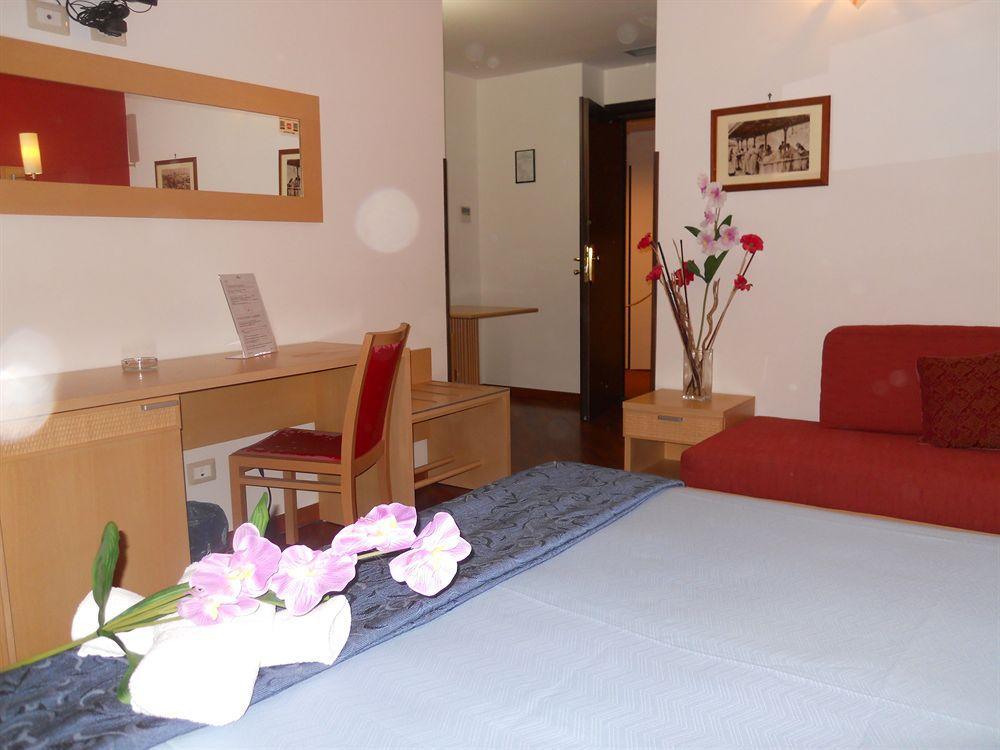 Catania Crossing B&B - Rooms & Comforts Dış mekan fotoğraf