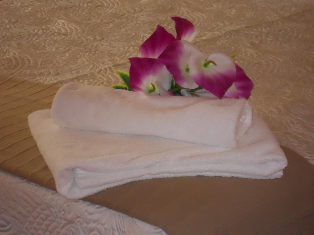 Catania Crossing B&B - Rooms & Comforts Dış mekan fotoğraf