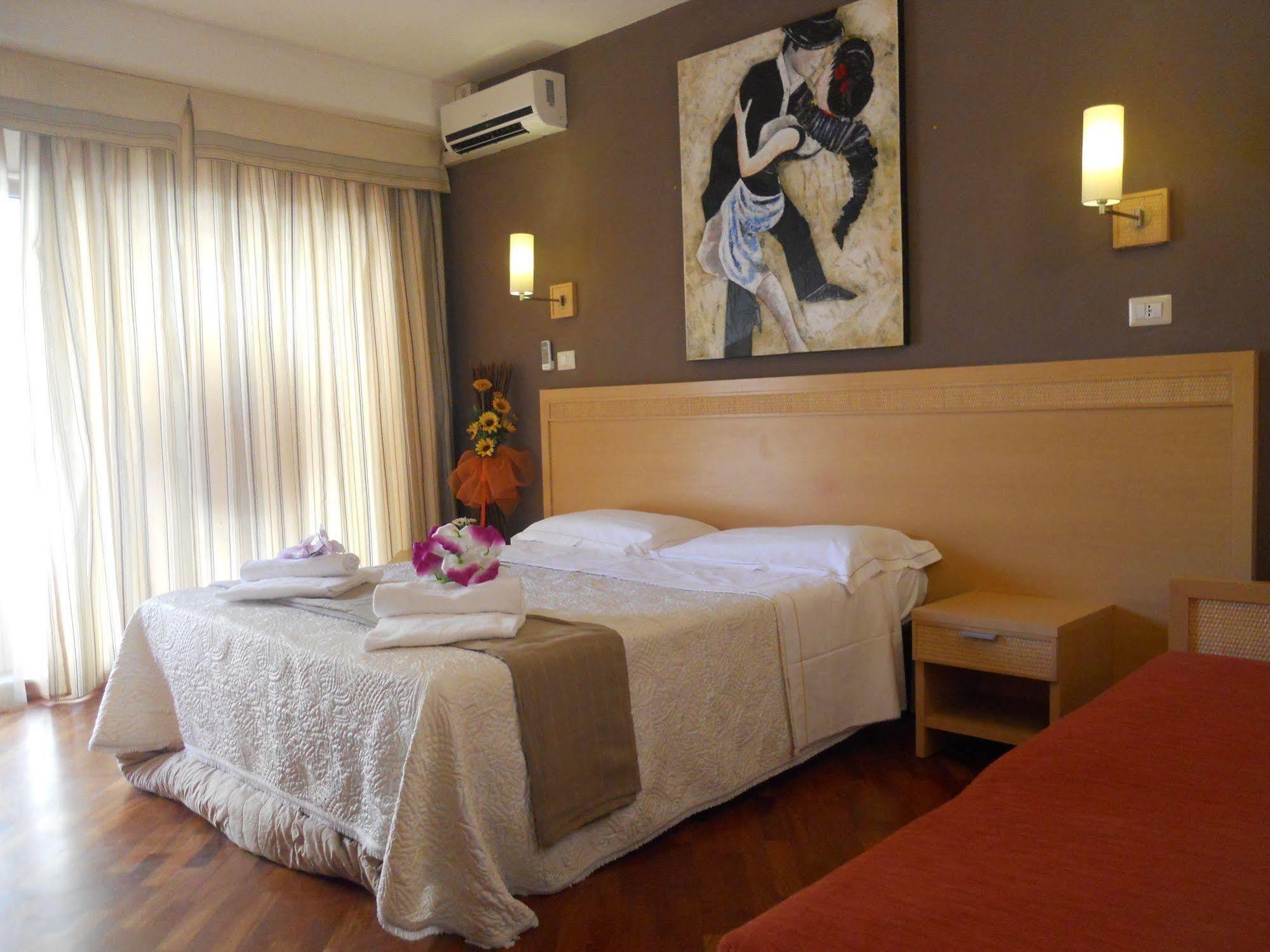 Catania Crossing B&B - Rooms & Comforts Dış mekan fotoğraf